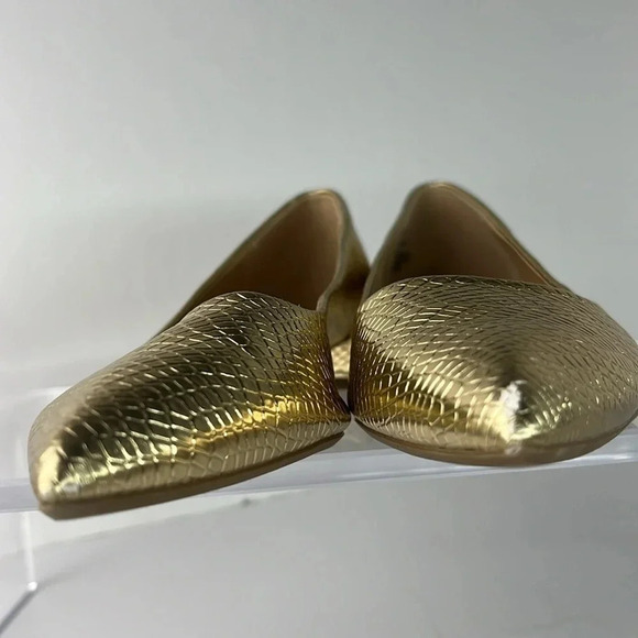 Lulus Alessia Gold Metallic Snake Embossed Low Block Heel Pointed-Toe Flats Sz 7 - Picture 7 of 16